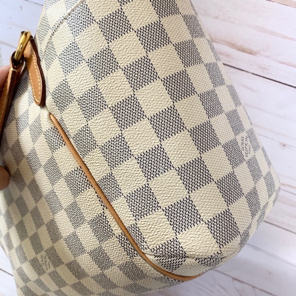 Louis Vuitton Totally MM Damier Azur - Picture 8 of 14